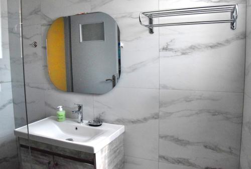 comfort_holidays_modern_design